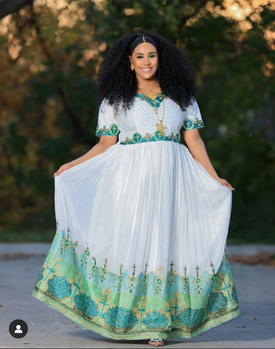 Green Simple Habesha Dress – Elegant Ethiopian Traditional Outfit with