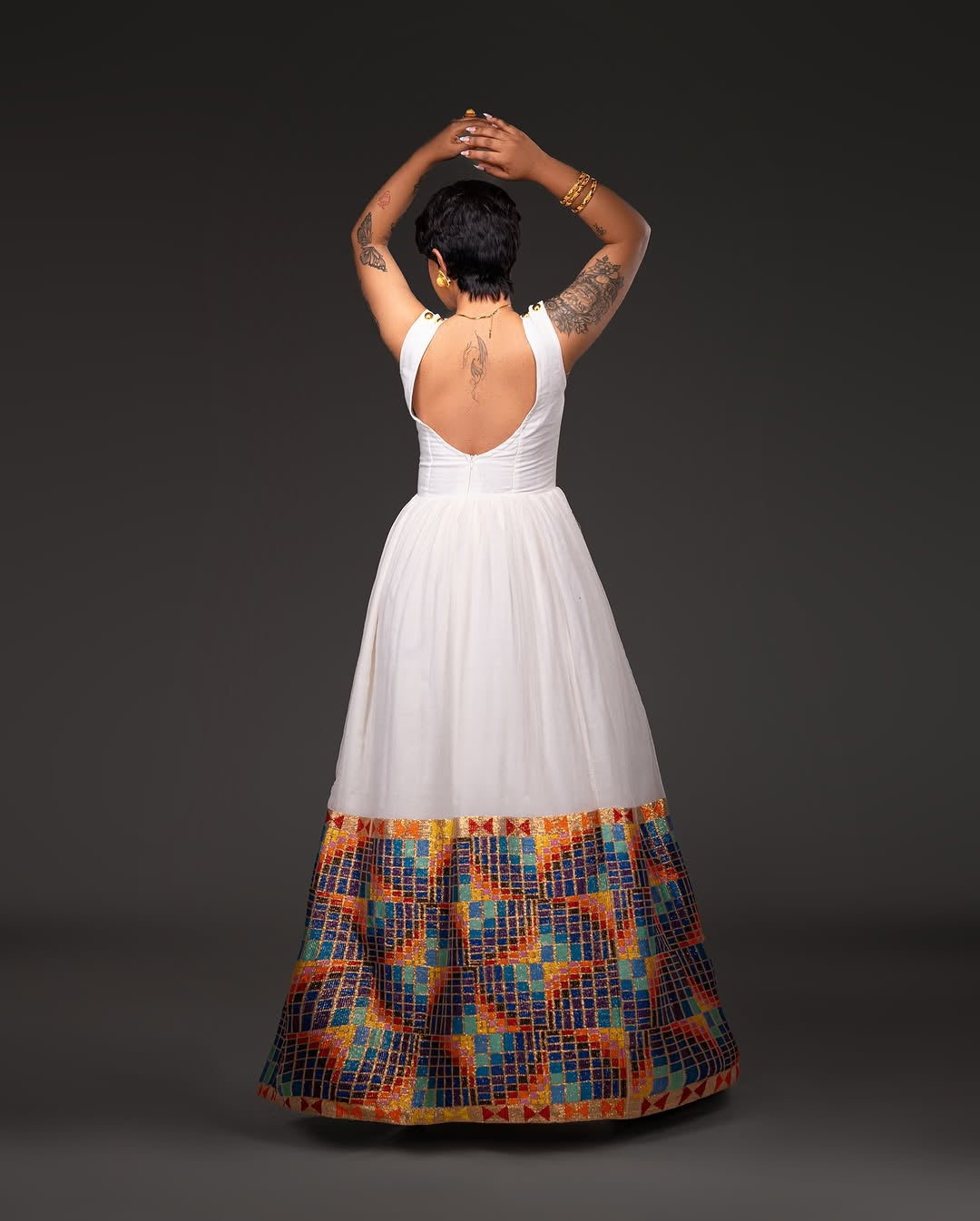 የሐበሻ ልብስ | ዘመናዊ ወርቅ የሰርግ ልብስ