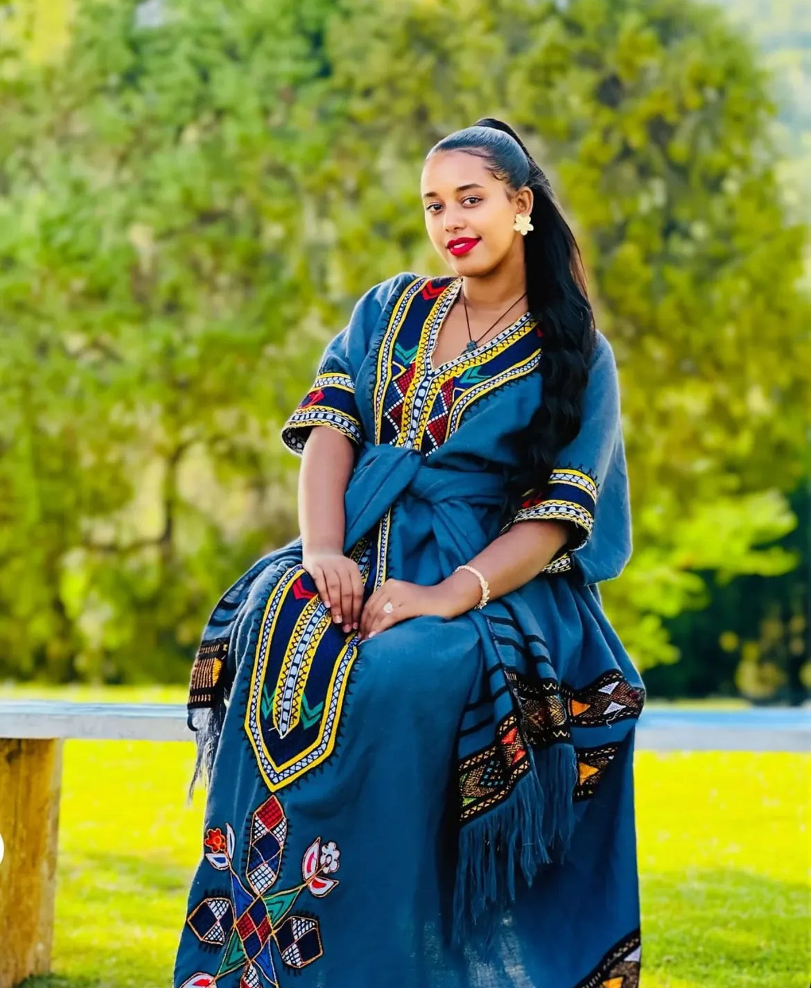 Raya Bufe dress, Style with Traditional Roots