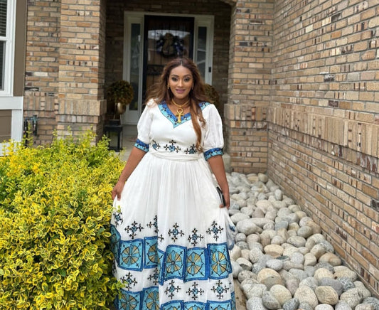 Handwoven Eritrean Dress – Traditional Zuria for Women with Embroidery Detail | Colorful Ethiopian Dress