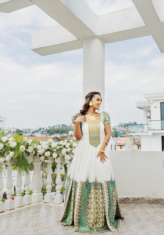 አዲስ ዘመናዊ አረንጓዴ የሙሽራ ቀሚስ – ለሠርግ ድግስ የሚሆን