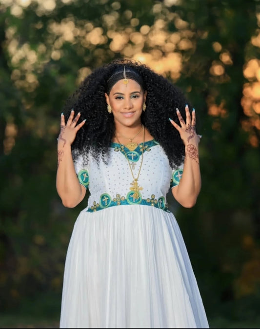 Green Simple Habesha Dress – Elegant Ethiopian Traditional Outfit with Minimal Design for Cultural Events, Weddings, and Everyday Occasions