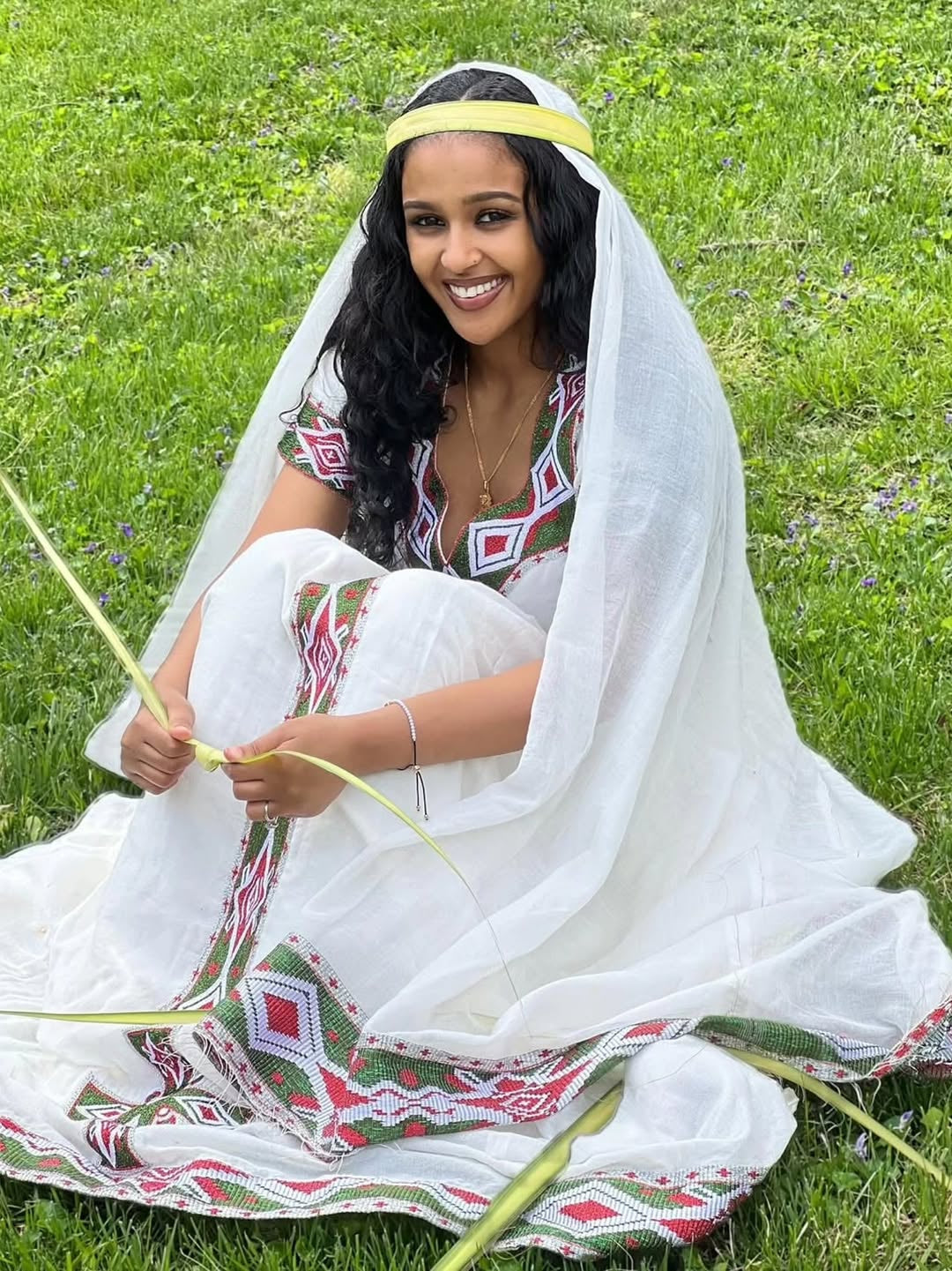 Habesha Dress – Red Ethiopian Outfit with Elegant Fit